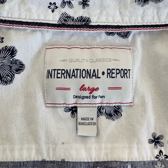 International Report Shirt Large Blue White Button Up Anchors Short Sleeve - Picture 5 of 9